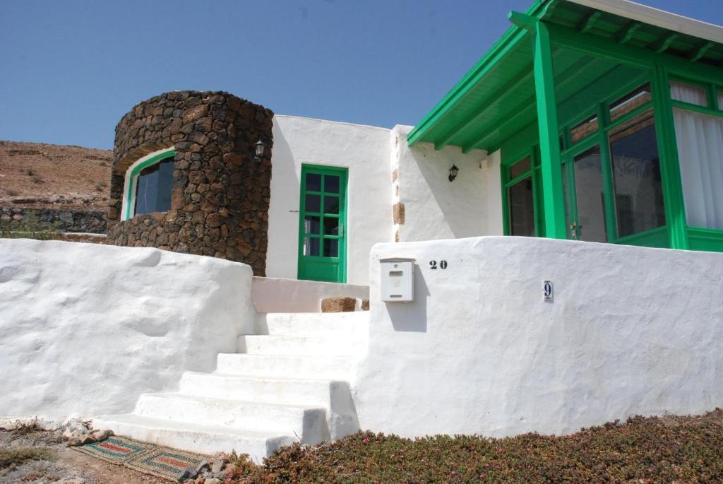 Villa El Perinque Femes Exterior photo